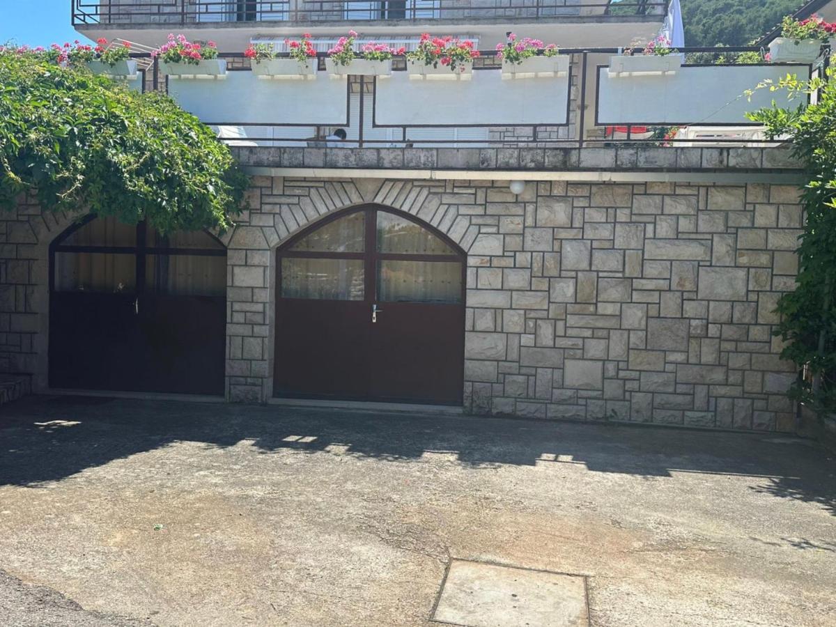 Apartmani Tina Grebaštica Eksteriør bilde